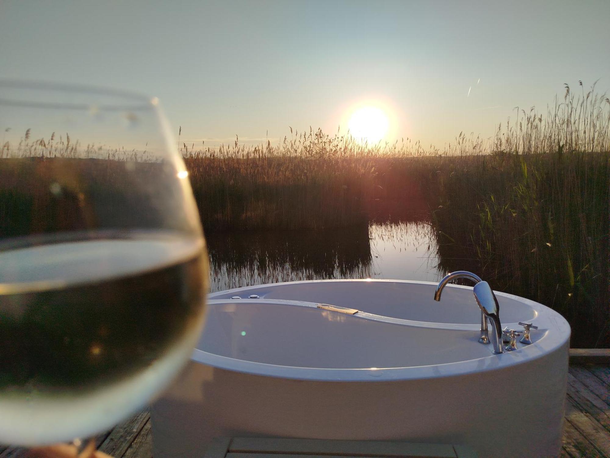Pfahlbau Sunset II Toplage Inklusive Elektroboot Rust Exterior foto